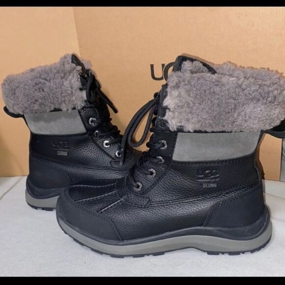 UGG ADIRONDACK III BOOT - Picture 1 of 6
